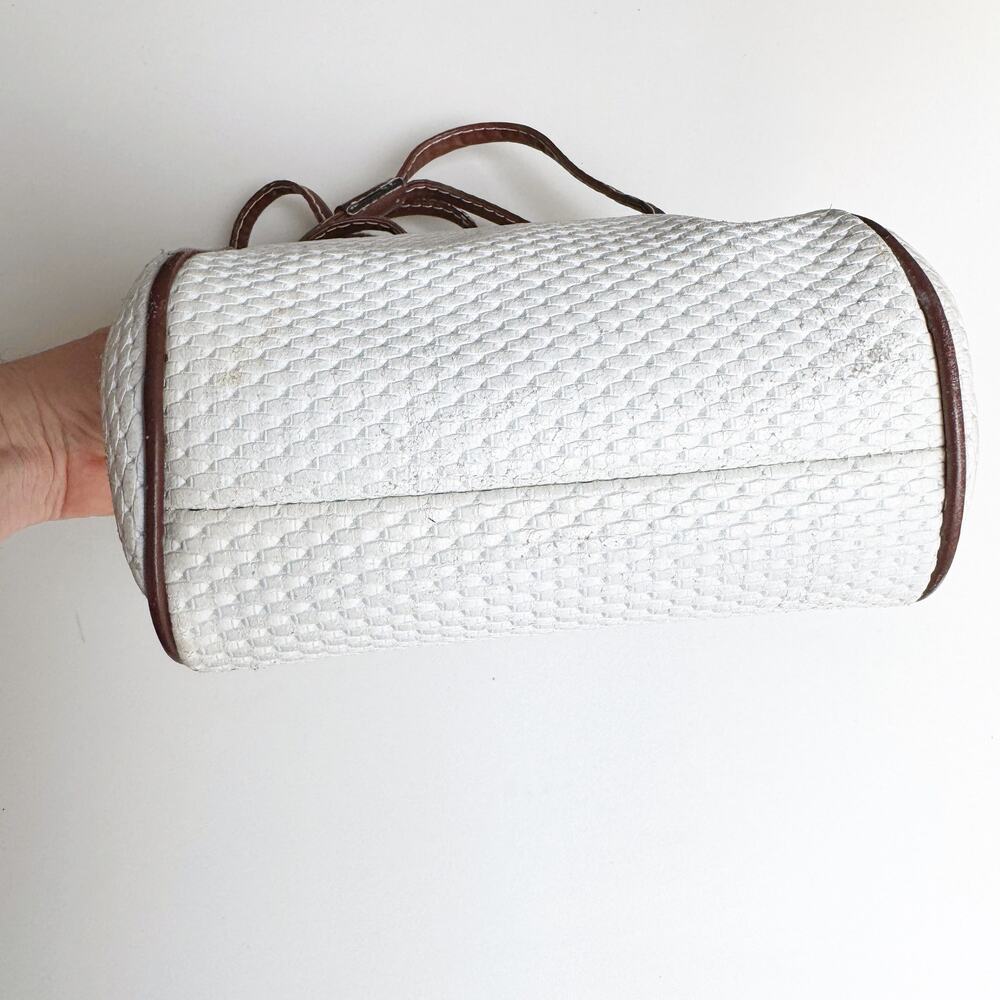 Vintage 80s Ann Taylor White Brown Woven Leather Horn Toggle Crossbody Bag - Picture 6 of 7